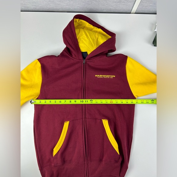 Washington Commanders Youth XL Jacket Sweater Burgundy Gold NWT NFL Apparel - Picture 4 of 14